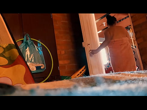 ❤️ Ujak me prati pod tušem, jebe me dok se tuširam. ❤ Jebanje kod nas bs.tubsexer-porn.ru ❌️